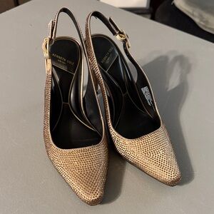 Kenneth Cole Metallic Gold Slingback Heels size 6.5
